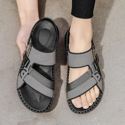 Custom New Designs Men′s Slippers Strap EVA Sole Sandal